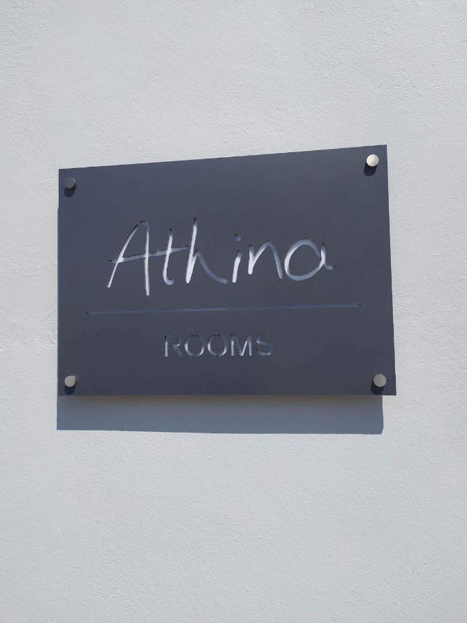 Athina Rooms Karvounades Exterior foto